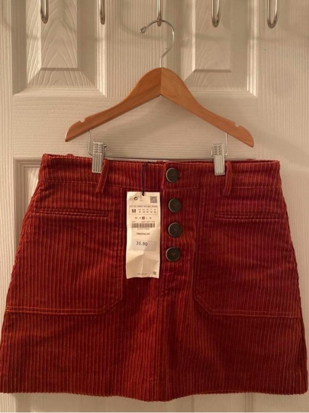 Zara trf collection corduroy mini skirt with button front and pockets. Size M